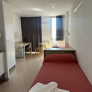 Auberge de jeunesse Residencia Universitaria Francesc Giralt I Serrà, Terrassa